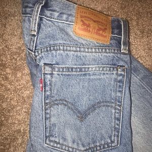 Levi jeans